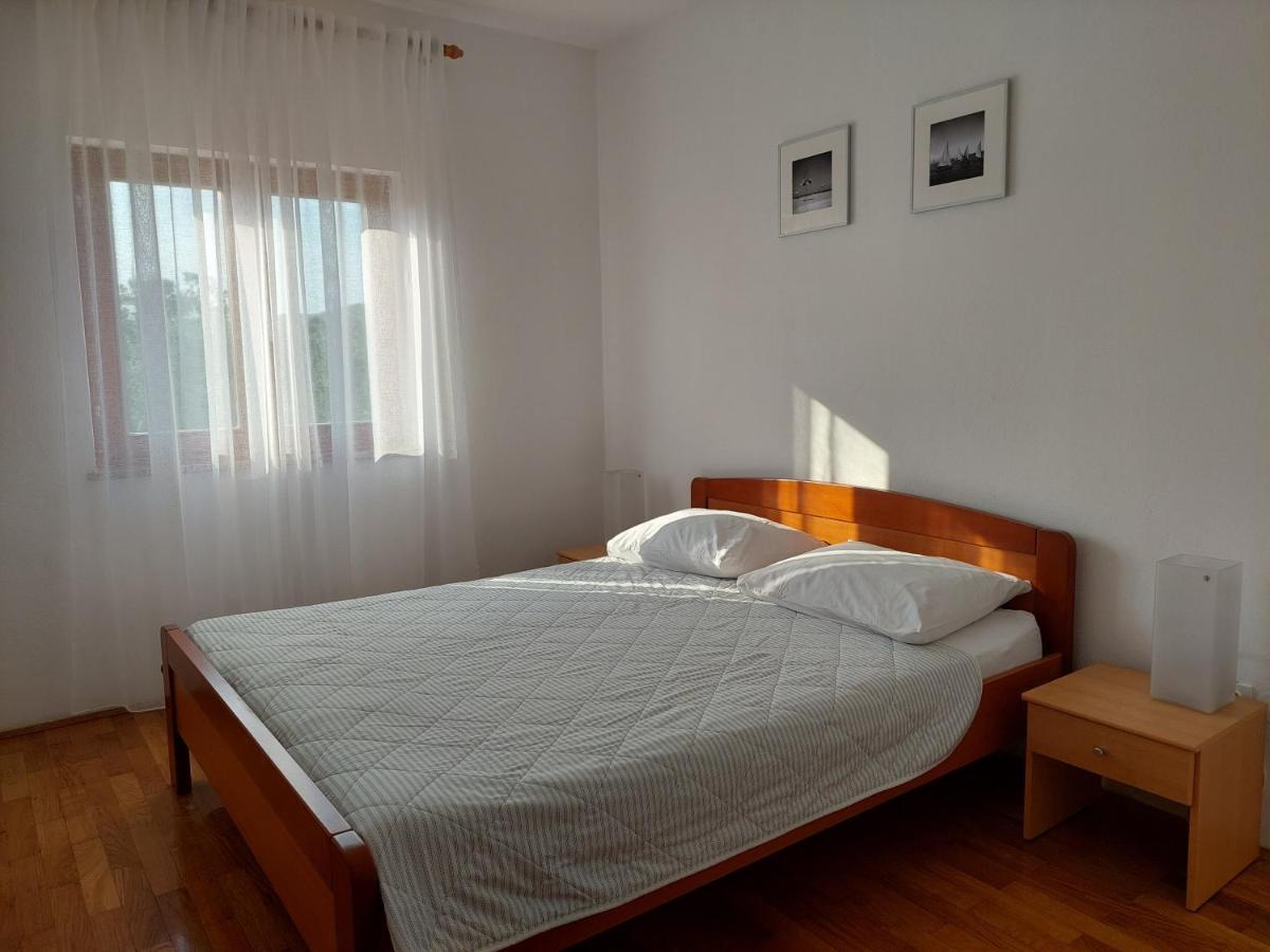 Apartments Vlašići エクステリア 写真