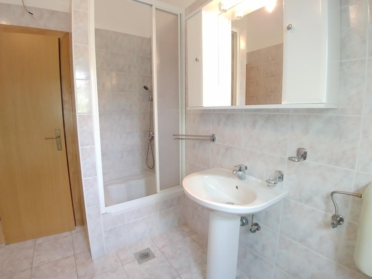 Apartments Vlašići エクステリア 写真