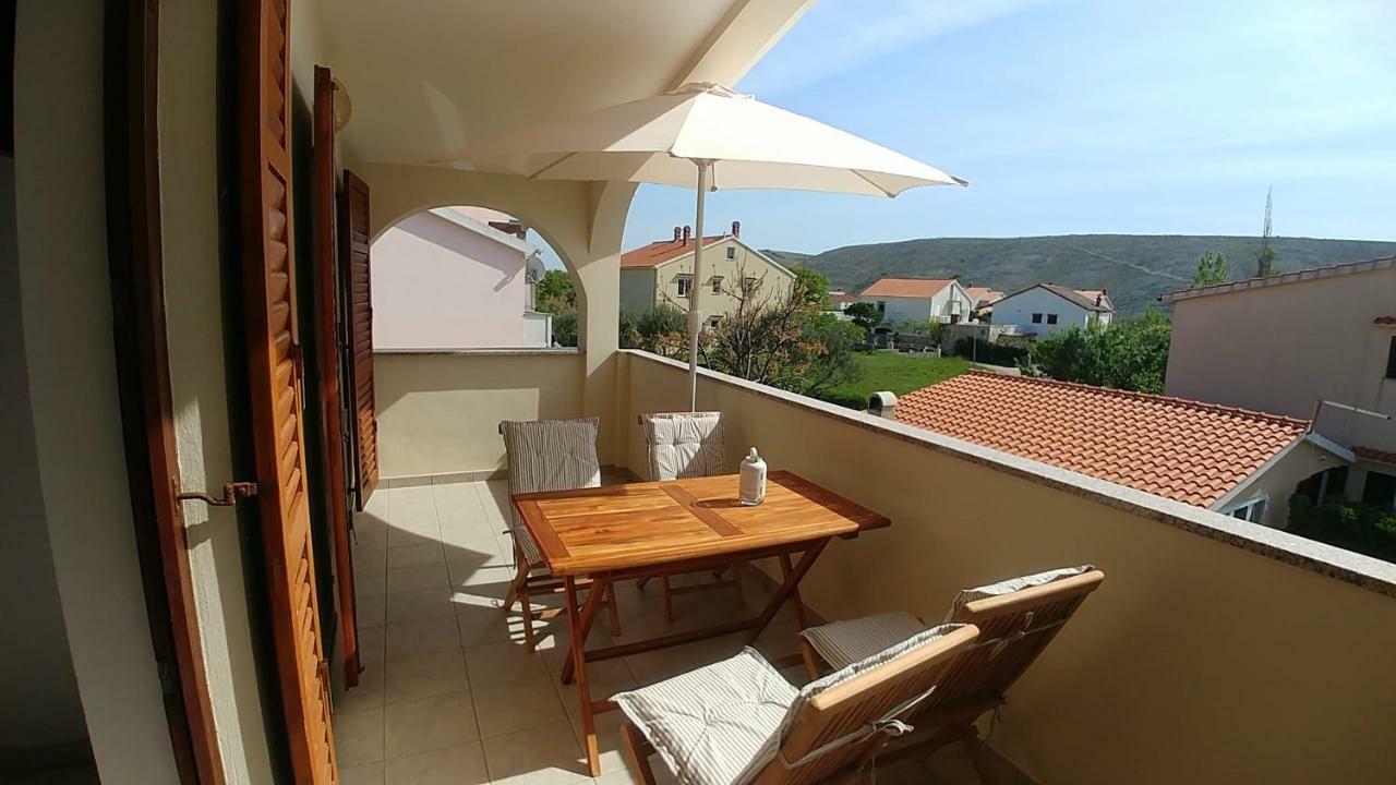 Apartments Vlašići エクステリア 写真