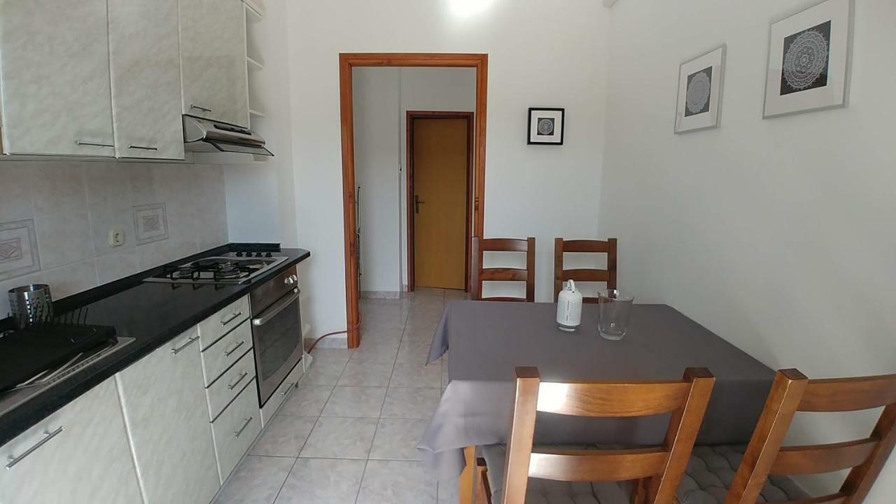 Apartments Vlašići エクステリア 写真