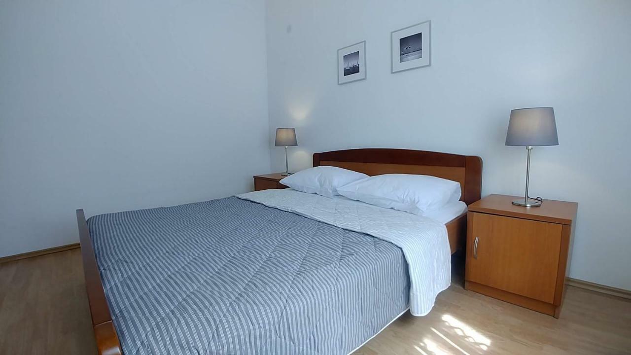 Apartments Vlašići エクステリア 写真
