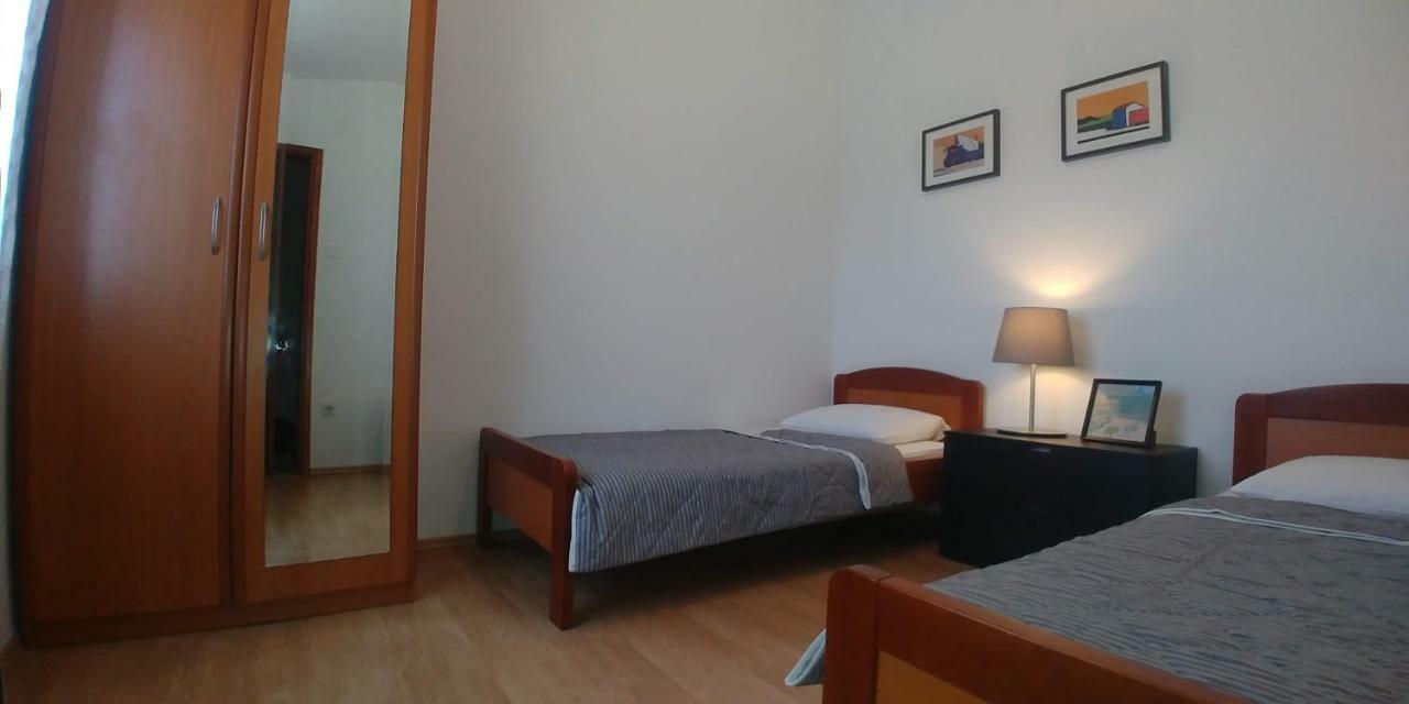 Apartments Vlašići エクステリア 写真